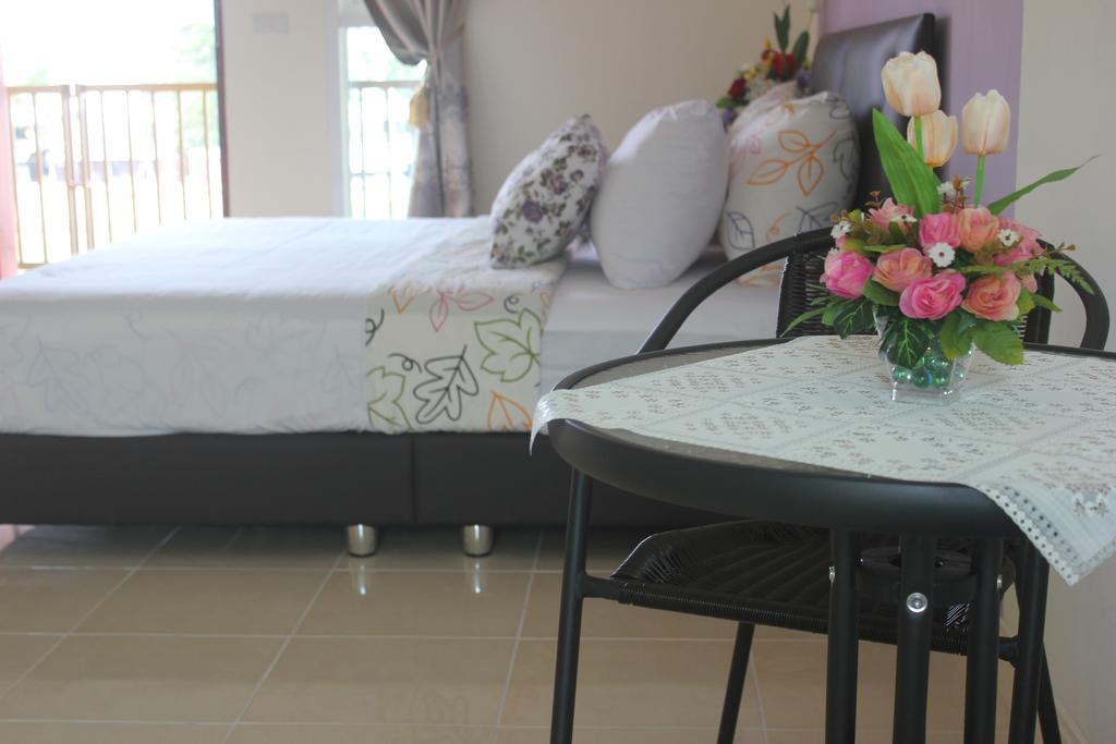 The Moonlight Place Bang Lamung Habitación foto